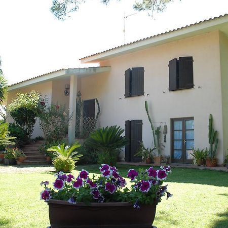 B&B Fra E Fe Arborea Kültér fotó