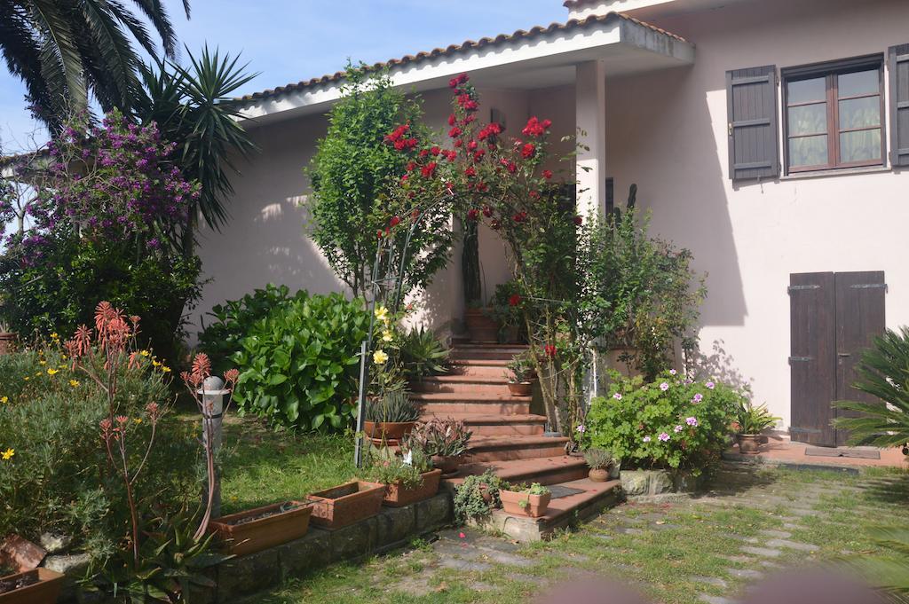 B&B Fra E Fe Arborea Kültér fotó